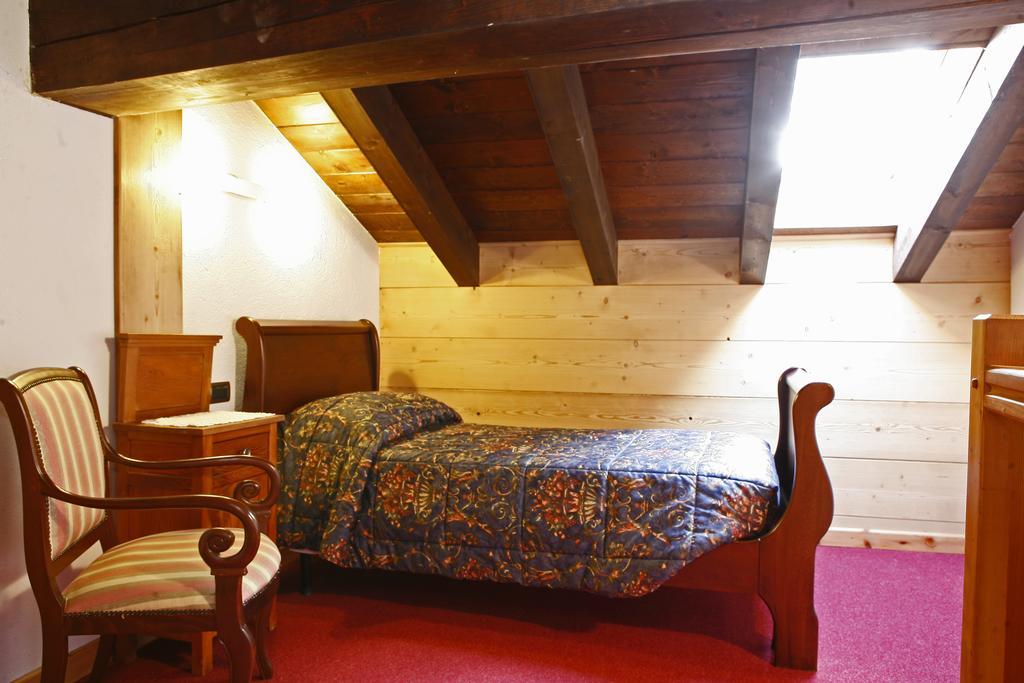 Les Combes Hotell La Salle Rom bilde